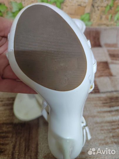 Босоножки женские размер 40