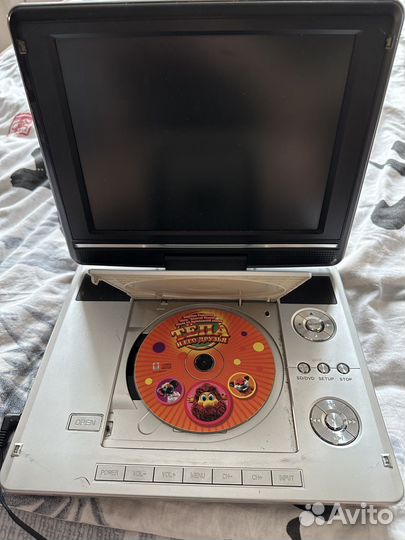 Портативный dvd плеер с тв тюнером Eplutus