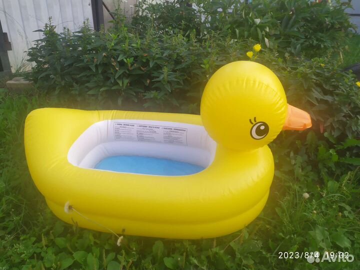 Бассейн для плавания малышей