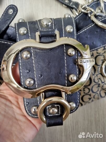 Сумка Guess