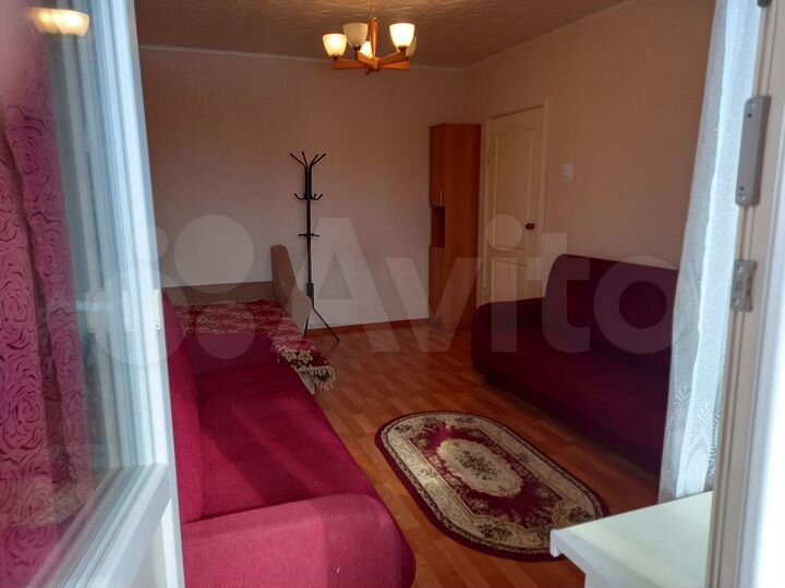 2-к. квартира, 50 м², 6/10 эт.