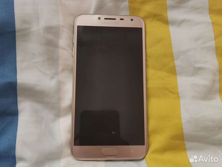 Телефон Samsung j4