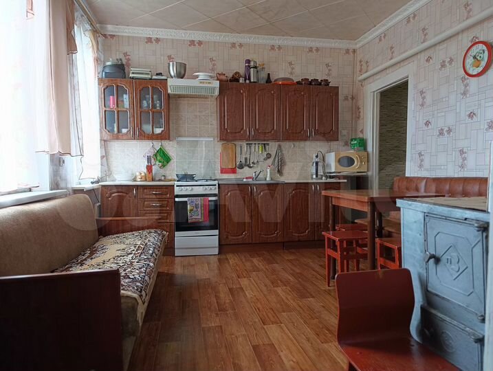 3-к. квартира, 61 м², 2/2 эт.