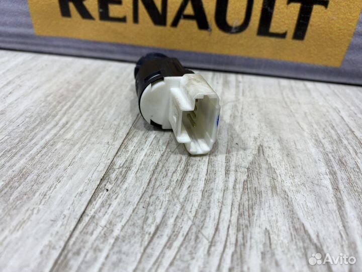 Датчик включения стоп сигнала Лягушка LADA xray