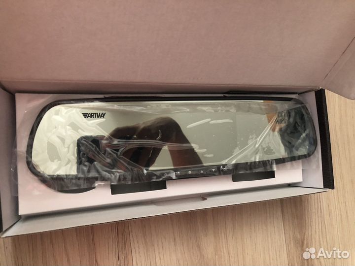 Видеорегистратор новый зеркало Artway AV-610