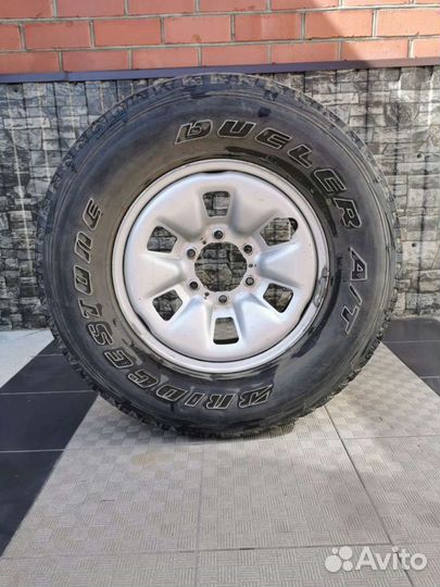 Bridgestone Dueler A/T 245/70 R16