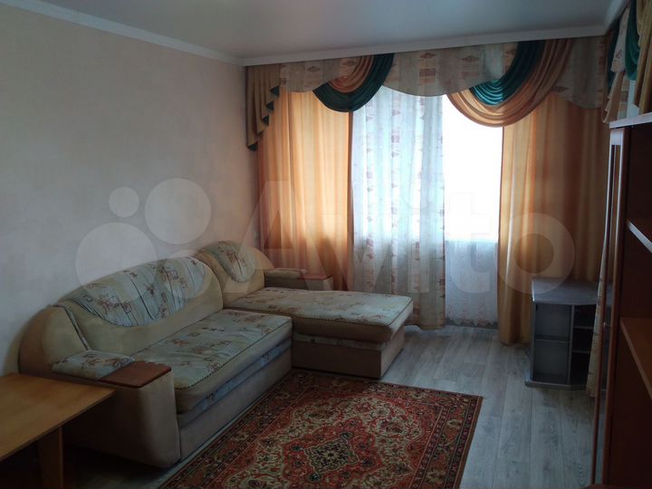 2-к. квартира, 46 м², 8/10 эт.