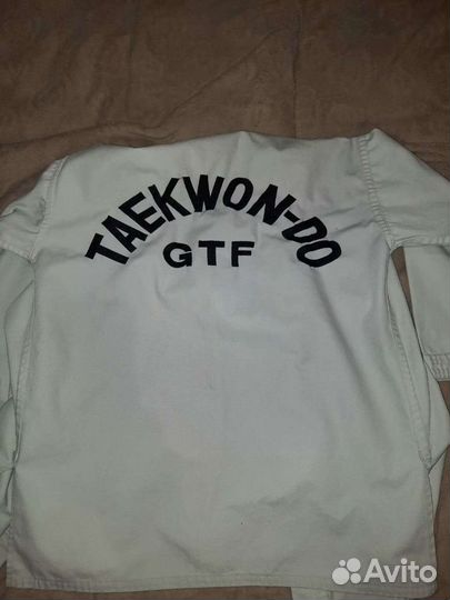 Добок для занятий тхэквондо