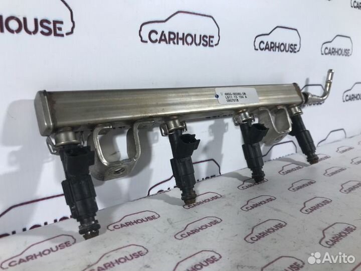 Рампа с форсунками Ford Focus 2 1.8 qqdb