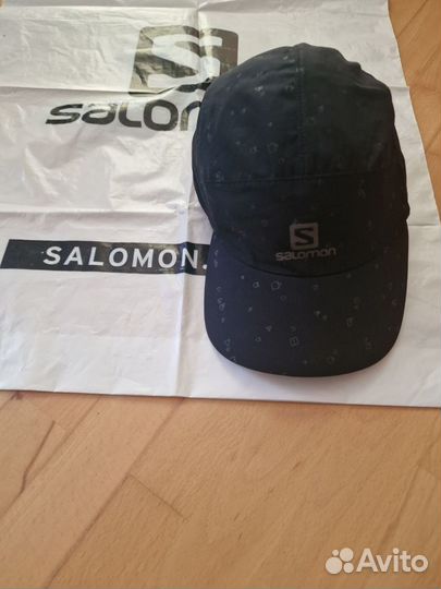 Кепка Salomon reflektive cap и футболка salomon