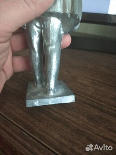 Статуэтка