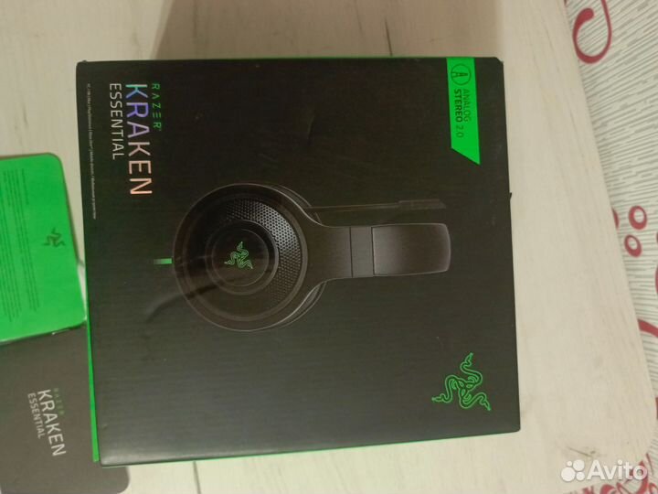 Наушники с микрофоном Razer Kraken Essential