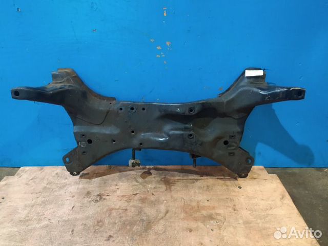 Подрамник передний Mitsubishi Outlander 1