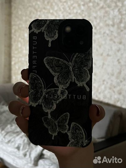 Чехол на iPhone 13