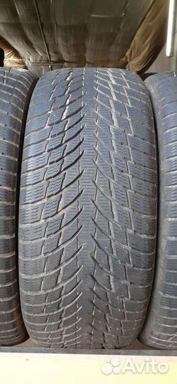 Nokian Tyres WR Snowproof P 225/45 R19