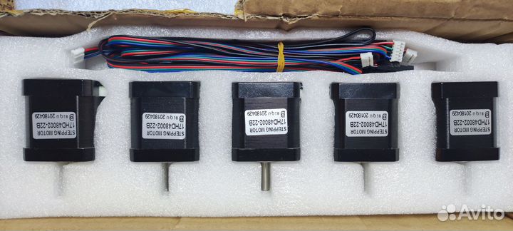 Шаговые двигатели nema17 новые