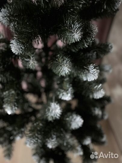 Елка искусственная