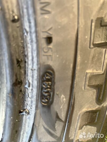 Kumho Road Venture APT KL51 275/65 R17