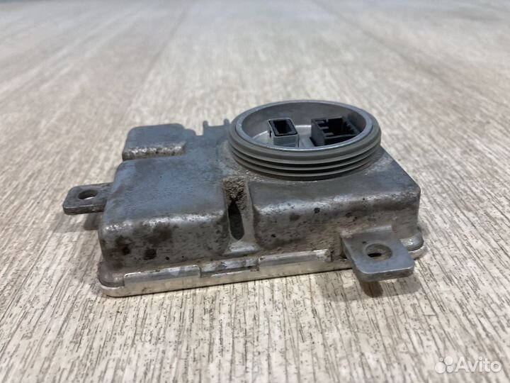 Блок ксенона Volkswagen Touareg 2010 - 2018