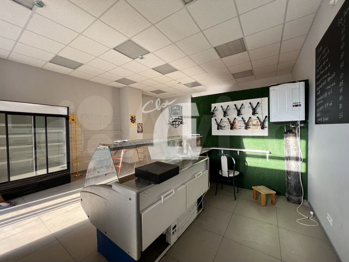 Торговое помещение на 1 этаже