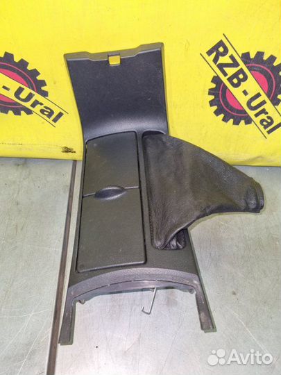 Подстаканник Toyota Corolla Е150 1.6