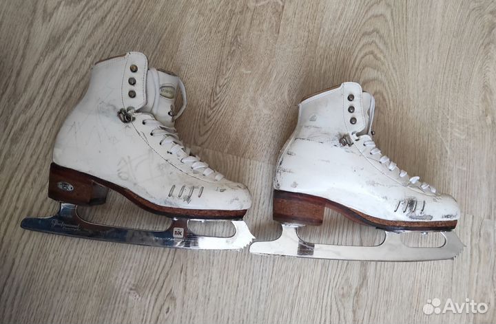 Проффесиональные коньки для фигурного катания 21,5
