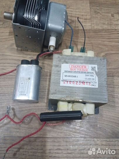 Запчасти от микроволновки Dexp