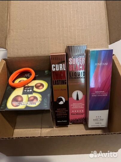 Подарочный набор косметики zozu