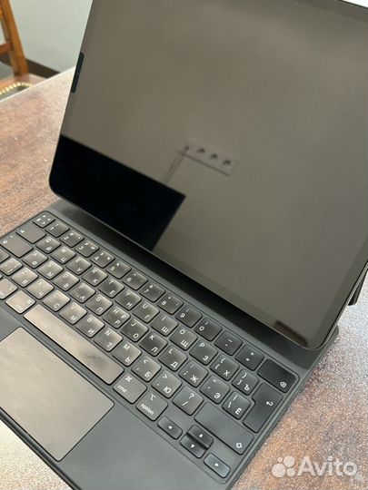 iPad pro 12.9 (4gen) + magic keyboard клавиатура