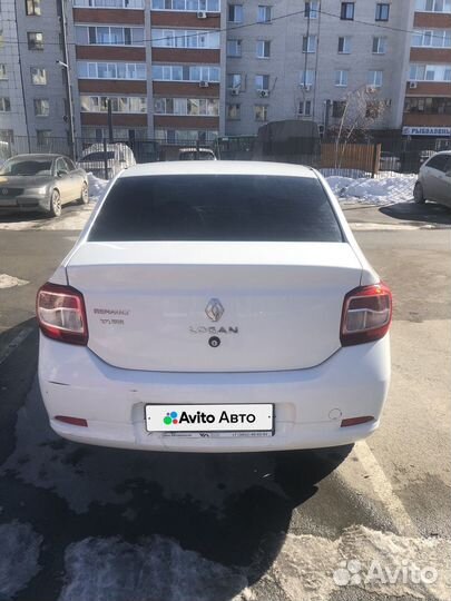 Renault Logan 1.6 МТ, 2015, битый, 120 000 км