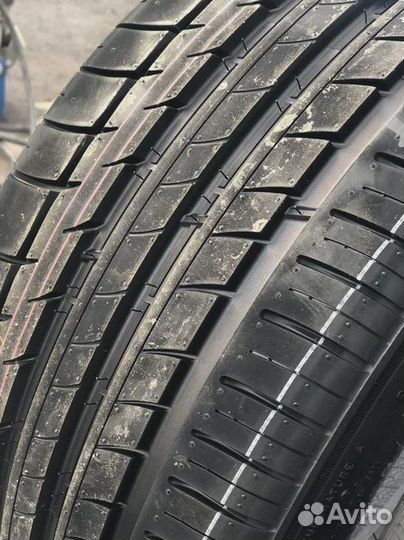Triangle TH201 255/45 R20