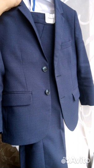 Школьный костюм