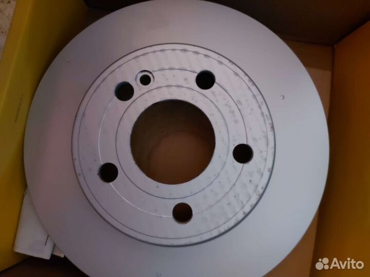 Диски тормозные зад Mercedes A/B/CLA 2018