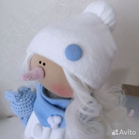 Интерьерная кукла снеговик