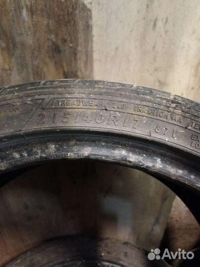 Dunlop SP Sport Maxx 215/40 R17 87V