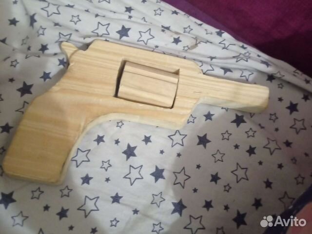 Деревянный Револьвер