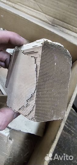 Остатки катализатора и сажевого фильтра от Мицубис