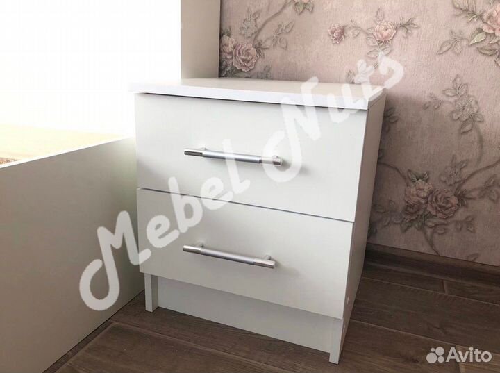 Тумба прикроватная