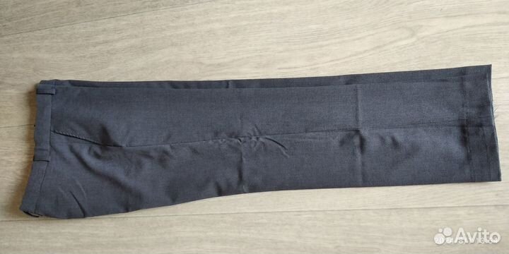 Школьные брюки серого цвета