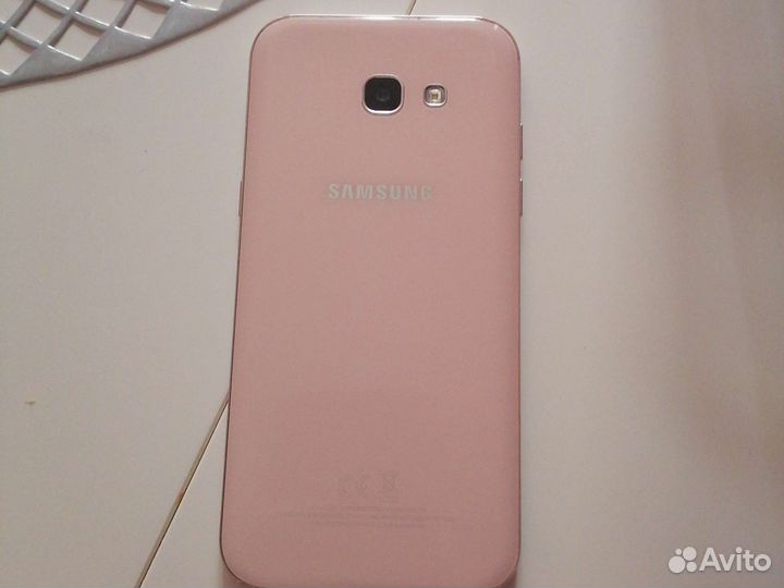 Телефон Samsung galaxy a5 2017