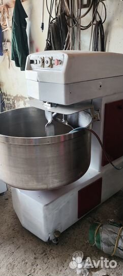Тестомес спиральный VMI Berto Italia 120