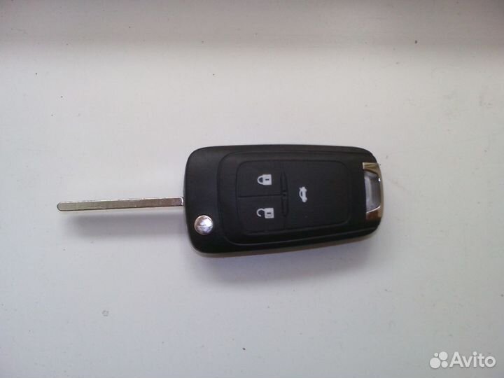 Выкидной ключ зажигания опель астра J 3 кнопки