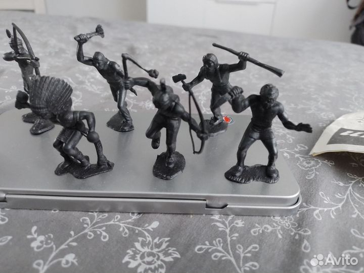 Солдатики дзи, индейцы