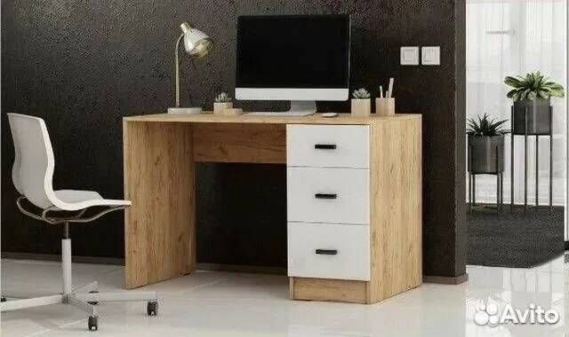 Стол письменный стандарт