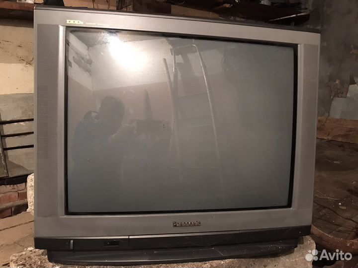 Продам телевизор Panasonic TX-25GF85T