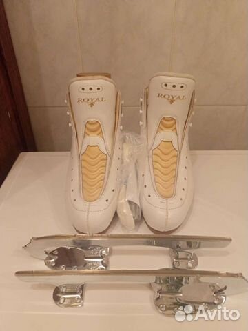 Коньки профессиональные