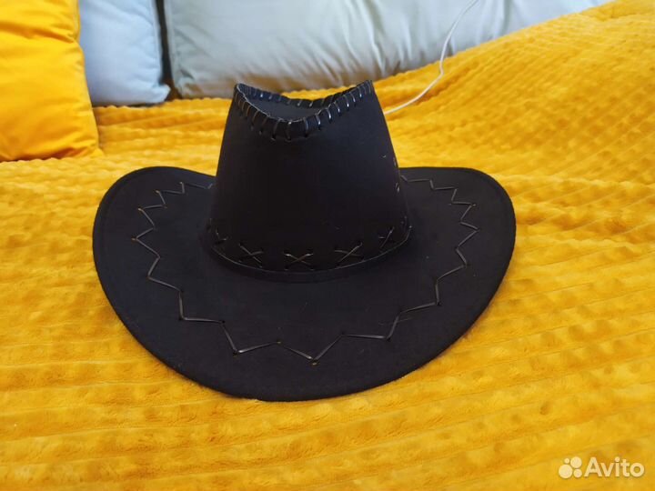 Ковбойская шляпа