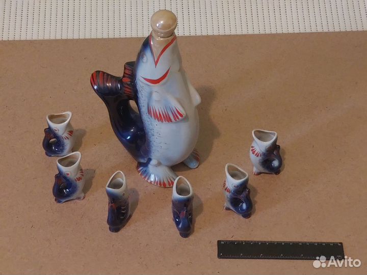 Фарфоровый сервиз 