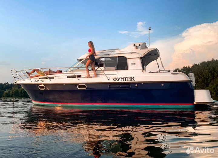 Аренда моторной лодки(яхты)