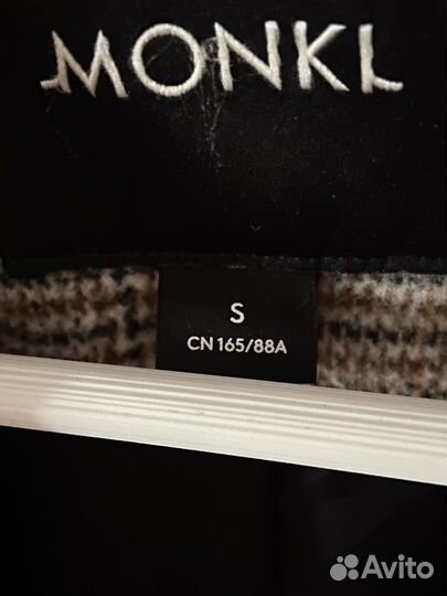 Пальто женское Monki